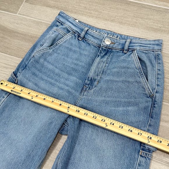 American Eagle Highest Rise 90s Boyfriend Carpenter Jeans in Medium Wash Denim - Picture 15 of 16